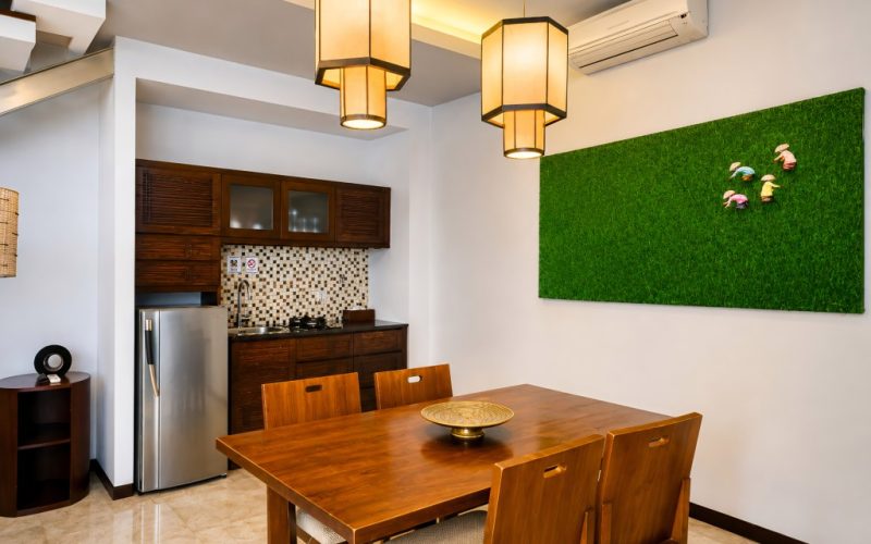2BRV_Living Room, Dining Table & Kitchen (7)